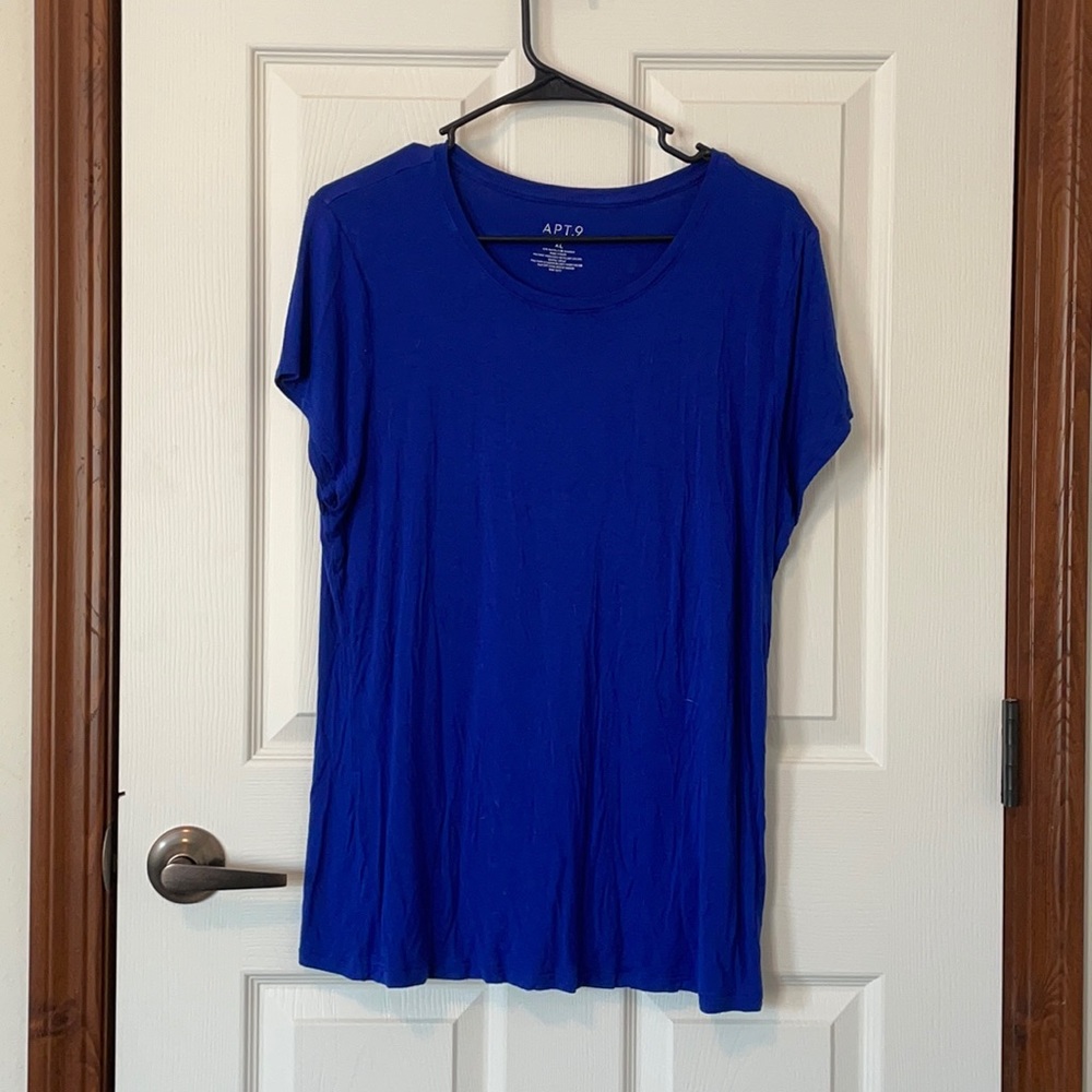 Short sleeve basic tee